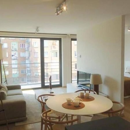 Luxury Suite Apartment Flagey/Louizalaan บรัสเซลส์ ภายนอก รูปภาพ