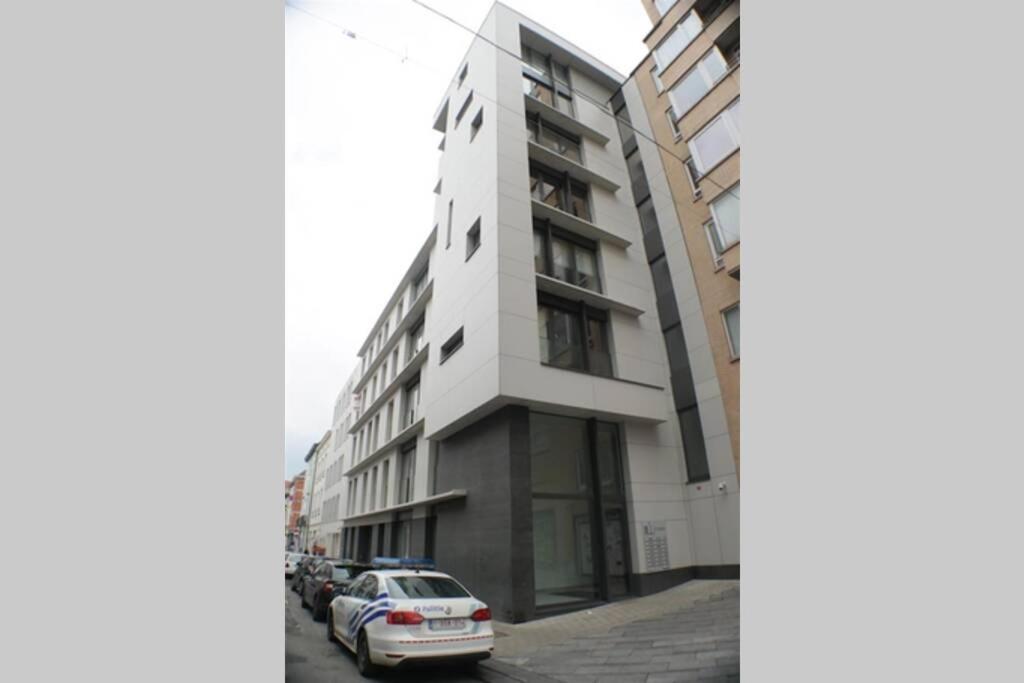 Luxury Suite Apartment Flagey/Louizalaan บรัสเซลส์ ภายนอก รูปภาพ
